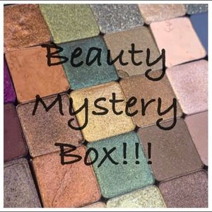 Mystery Box - Beauty Makeup Skincare Nails